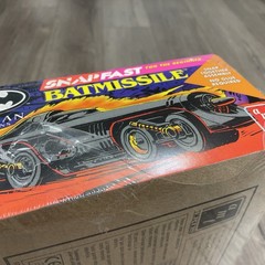 AMT 952 Batman Returns Bat-Missile Plastic Model Car Kit 1/25 Scale Sealed NIB