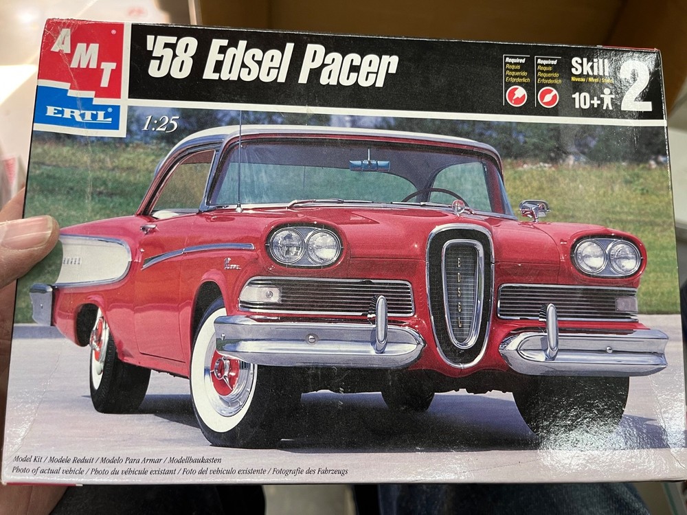 AMT 30032 1958 Ford Edsel Hardtop Model Car kit 1/25 McM Niob.