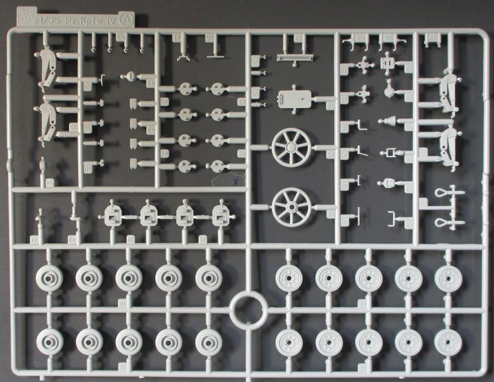Dragon 1/35th Scale Panzer IV Ausf F2(G) – Parts Tree A from Kit No. 6360