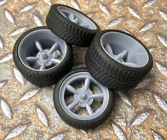 Resin 21/20 Inch Astro Supreme model car wheels, w/ wide rear street tires,1/24