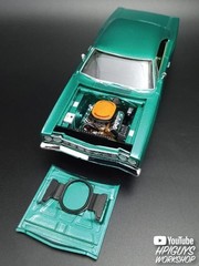 1/25 Scale Plymouth Road Runner – Assembly Required–**