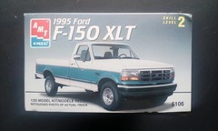 AMT 1995 FORD F-150 XLT Pickup Truck Model Kit RARE #6106 NIOB FS Parts 1:25