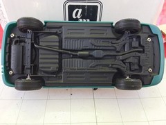 AMT E R T L 1991 Geo Storm GSI Teal Blue Metallic Plastic Front Window Crack