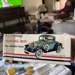 Vintage Hubley 1932 CHEVROLET COUPE METAL MODEL KIT # 4869-400 Parts