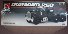 AMT Diamond REO Semi Truck Tractor Big Rig NOS Model Kit from 1993