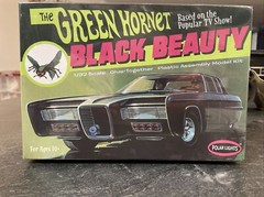 POLAR LIGHTS GREEN HORNET BLACK BEAUTY PLASTIC MODEL KIT 1:32 SCALE PLL994 NEW