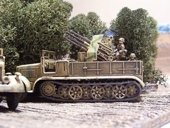 Hasegawa 1/72 Sd.Kfz 7 8 Ton Half Track with 20mm Quad Machine Gun