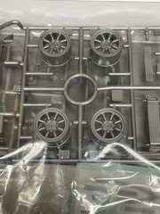 Tamiya 1/24 Nissan Skyline 2000 GT-R Street Custom with metal detail parts