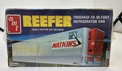 NIB AMT WATKINS REEFER FRUEHAUF FB 40 FOOT REFRIGERATOR VAN | 1:25 SCALE | T507