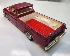 Vintage AMT Pink 1960 Ford F-100 Pickup Truck 1/25 Plastic Model Built/Custom