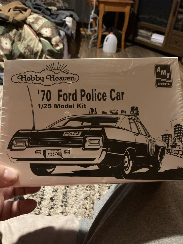 Hobby Heaven ‘70 Ford Police Car 1/25 AMT Ertl Model Kit #6499
