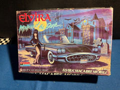 1/24 MONOGRAM 1958 FORD THUNDERBIRD ELVIRA MACABREMOBILE CAR MODEL KIT OPEN B5