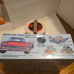 AMT ’57 FORD HARDTOP 1/25 SCALE MODEL KIT