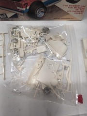 MPC Universal Dune Buggy 1960s Vintage Plastic Model Kit 405-200