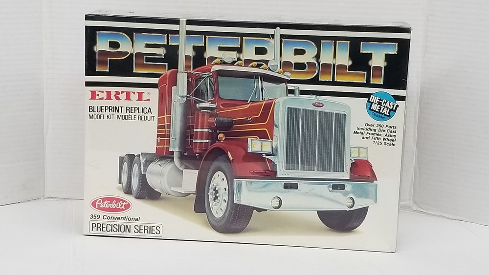 1:25 Ertl Peterbilt 359 Conventional Semi Tractor #8038 Metal Chassis Sealed UP5