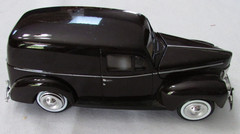 VINTAGE STYLE 1930s PANEL DELIVERY TRUCK DIECAST MODEL CAR BLACK WHITEWALL TIRE
