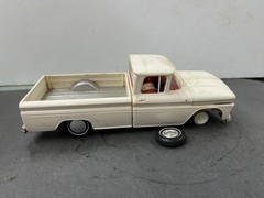 C13 1962 Chevy Pickup Truck annual vintage built model 1/25 McM.