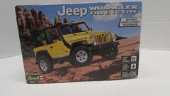 Revell Jeep Wrangler Rubicon 1:25 Scale Model Kit #85-4501 NEW open box