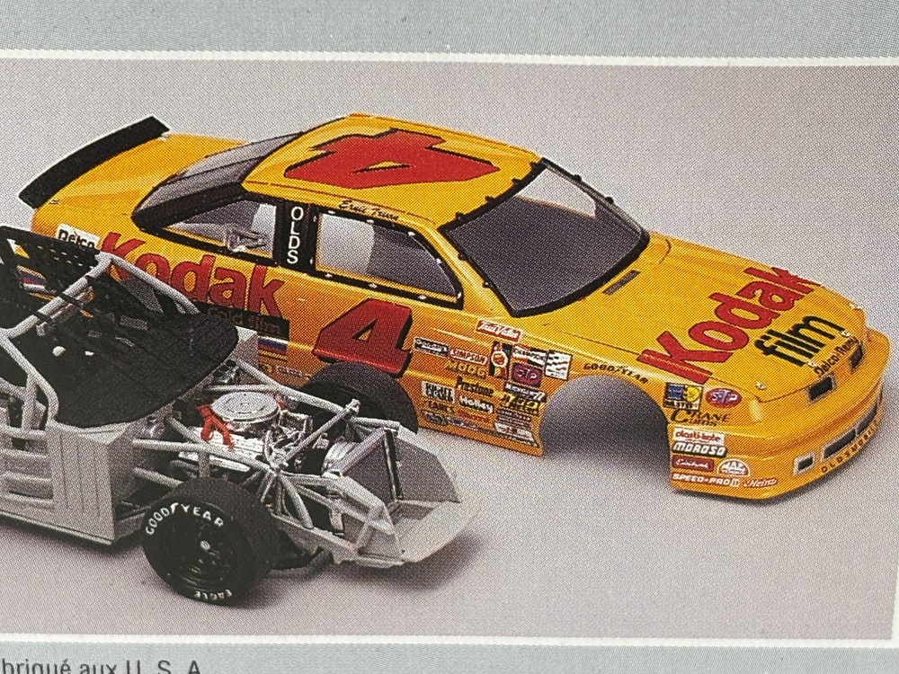Monogram 1/24 1991 NASCAR 4 Kodak Film Olds Oldsmobile Cutlass Stock Car n/Glass