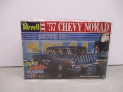 Revell 1957 Chevy Nomad 1/25