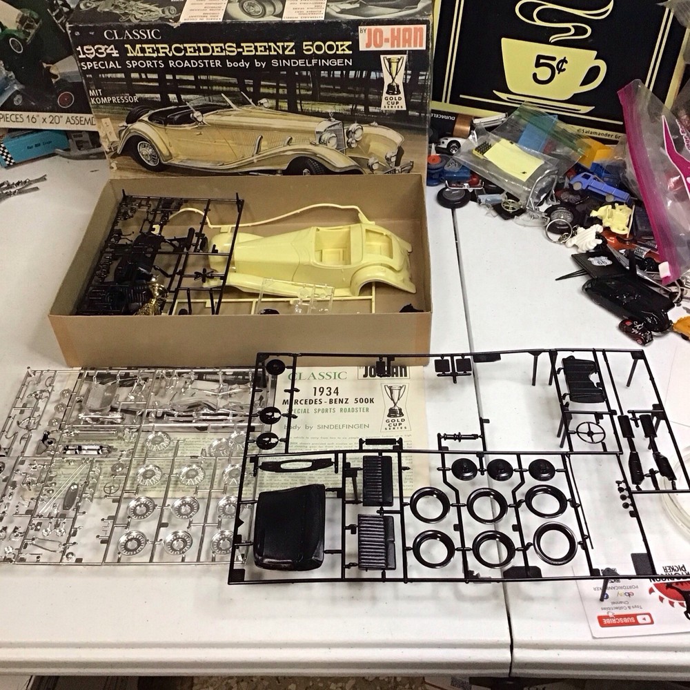 Jo-Han Classic 1934 Mercedes-Benz 500K Special Sports Roadster 1:25 Kit Open Box