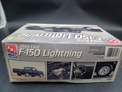 😎🚦AMT ERTL 1994 Ford F-150 Lightning 1:25 Scale Model Kit #6153 – bad decals🤑