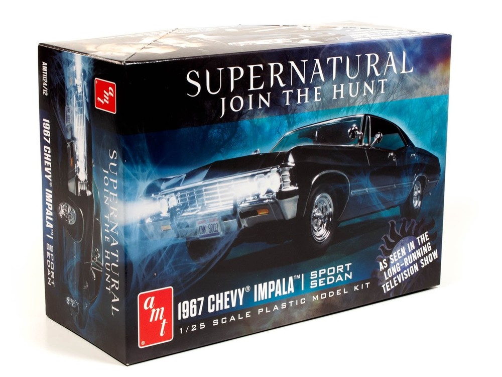 AMT 1124 1:25 1967 Chevrolet Impala Supernatural 4-Door Plastic Model Kit