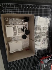 AMT 1992 Toyota 4×4 Pickup Model Kit 1/20 Scale Off-Road