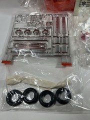 VINTAGE 1981-THE CANNONBALL RUN EMERGENCY VAN-Factory Sealed Parts Bag/Model Car