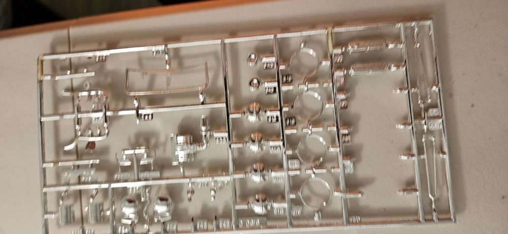 MODEL CAR 32 FORD PARTS CHROME TREE