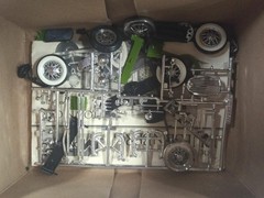 Revell 1948 Ford Deluxe Convertible 1/25 Model Kit #85-2575 Partially Built