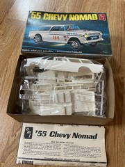 Vintage 1970’s Model Car Kit Lot of 8 Revell AMT Testors 1:25 1/25 1 sealed EXC