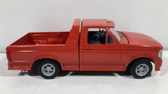 AMT 1994 Ford F-150 SVT Lightning Pickup Truck Built Model Kit 1:25 Completed