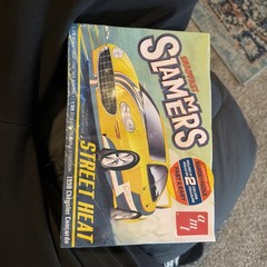 NEW AMT 1/25 1998 Chrysler Concorde Slammers Street Heat Model Kit 1227
