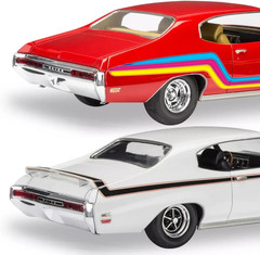85-4522 1970 Buick GSX 2N1 Model Car Kit 1:24 Scale 106-Piece Skill Level 4 Plas