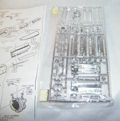 1/24 1/25 Scale Model Plastic All Chrome Complete Engine Parts Tree NEW See Pics