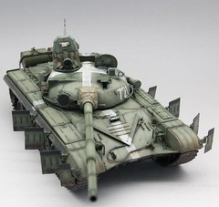 Amusing Hobby AH 35A052 1/35 T-72 “Ural” Full Interior Brand New Complete Kit