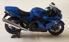 BUILT – Tamiya 1/12 Kawasaki ZZR1400 / ZX-14