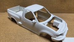 1996 Ford F-150 4×4 1/25 LINDBERG Started Model Kit for rebuilding or parts