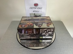 polar lights 1/25 scale / 1966 batmobile model kit
