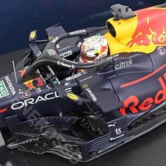 Minichamps RB16B Verstappen 1/18 French GP 2021 Winner Model Japan