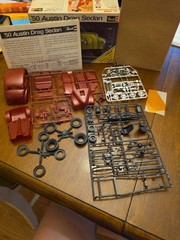 (©1970) REVELL ’50 AUSTIN DRAG SEDAN #H-1208 vintage Open Box AS-IS