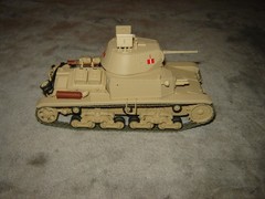 Built Tank 5-1/2 inches long Well Built & Painted Excellent Cond Nice Detail