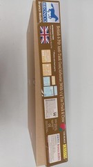 Bronco model British 1/4 airborne personnel vehicle 6 pound Collectables 17+