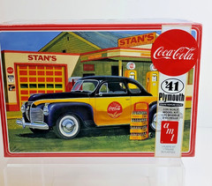 2020 AMT 1:25 Model Kit ’41 PLYMOUTH COUPE COCA COLA w bonus crates ~ NEW SEALED