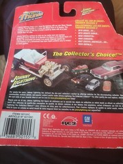 2006 Johnny Lightning CHEVY THUNDER 1967 CHEVY CHEVELLE SS #17 SEE PHOTOS