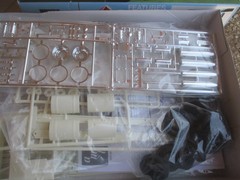 🏁AMT 620 White Freightliner Dual Drive SEMI Truck KIT 1/25 MORE LISTED