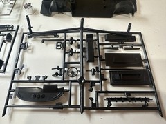 Vintage MPC Ferrari Berlinetta Boxer 1/24 Model Kit Unbuilt 1979