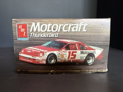 AMT ERTL Motorcraft Thunderbird #15 Morgan Shepherd NASCAR Model Kit 1/25 6730