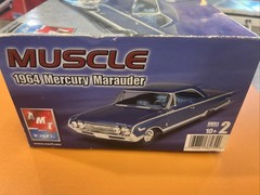 AMT 38279 1964 Mercury Marauder 1:25 Scale Model *MISSING THE BODY*